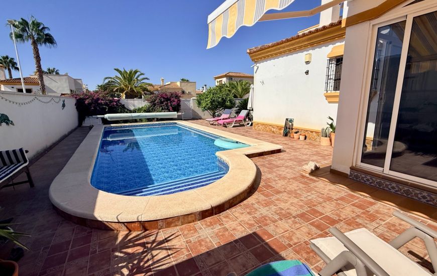 Sale - Villa - Hondón de las Nieves Sale - Villa - Hondón de las Nieves