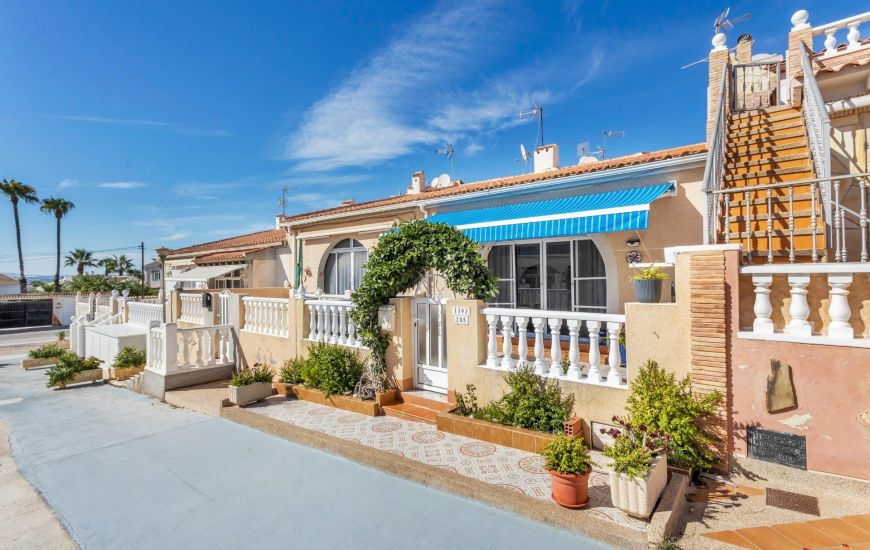 Sale - Bungalow - Torrevieja Sale - Bungalow - Torrevieja