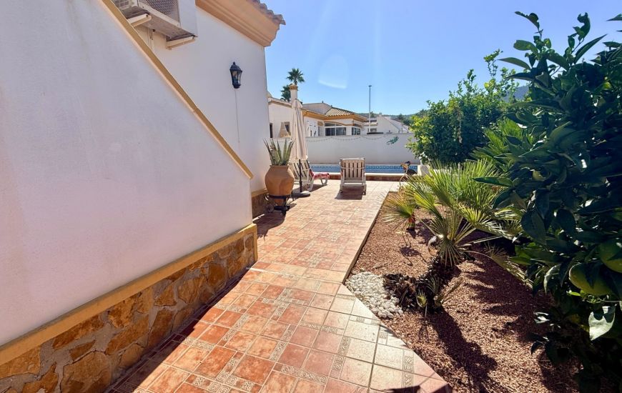 Sale - Villa - Hondón de las Nieves Sale - Villa - Hondón de las Nieves