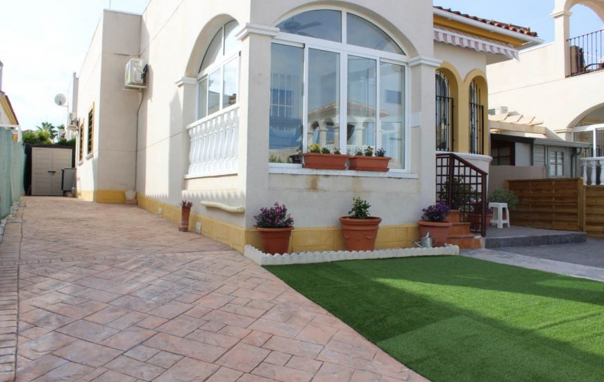 Sale - Villa - Ciudad Quesada