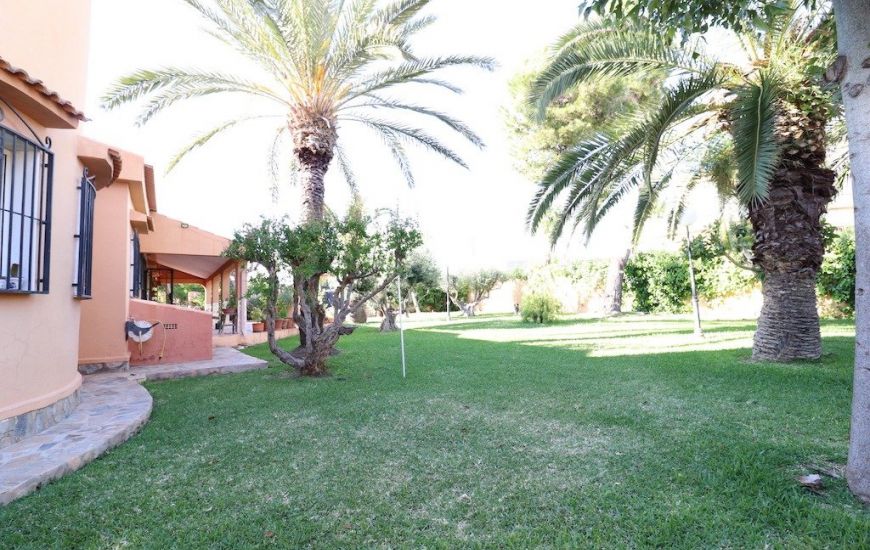 Sale - Villa - Torrevieja - 