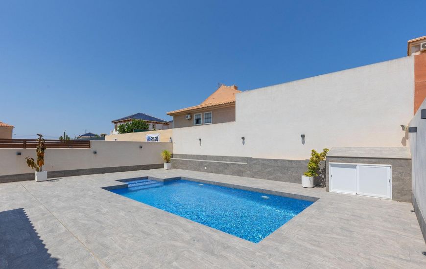 Sale - Villa - Torrevieja - 