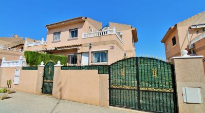 Rijtjeshuis - Sale - Villamartin - Villamartin