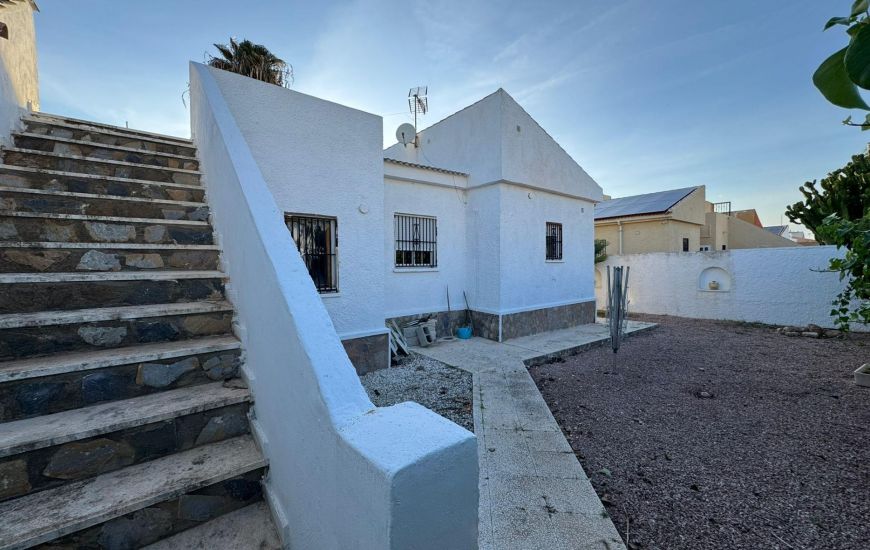 Sale - Villa - Torrevieja - 