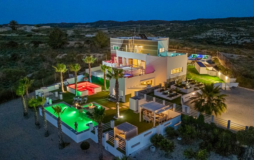 Sale - Villa - Torremendo