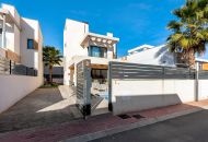 Sale - Villa - Torrevieja