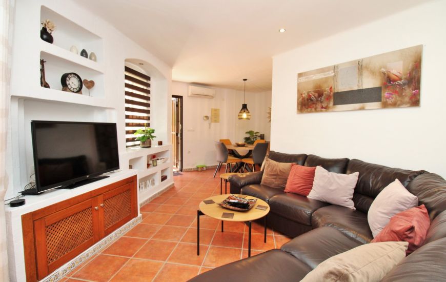 Sale - Apartments - Punta Prima