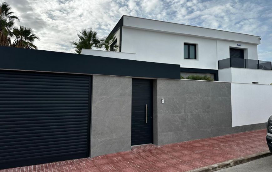 Sale - Villa - Rojales