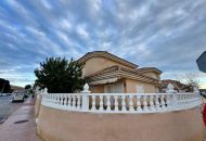 Venta - Villa - Torrevieja