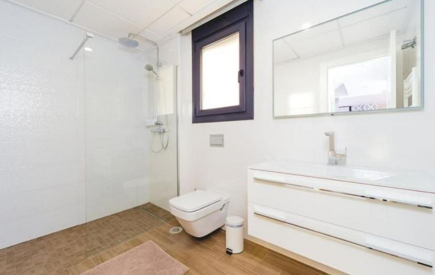 Venta - Villa - Torrevieja