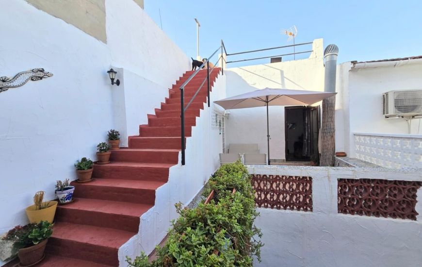 Sale - Townhouse - Hondón de las Nieves