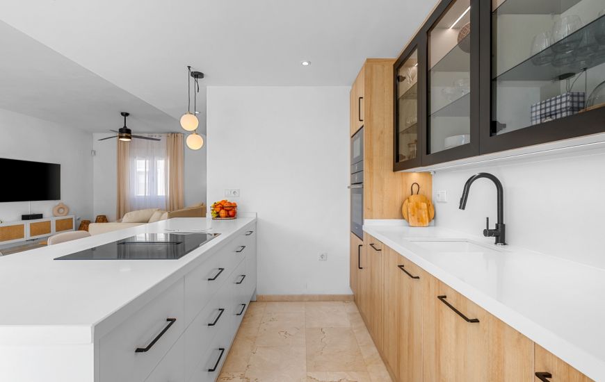 Sale - Townhouse - Alicante