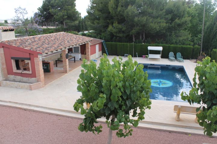 Sale - Villa - Novelda