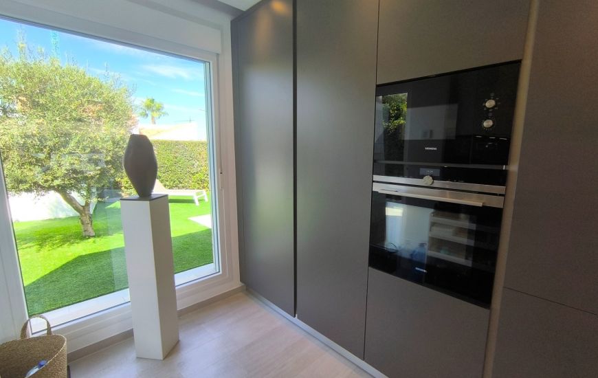 Sale - Villa - Algorfa