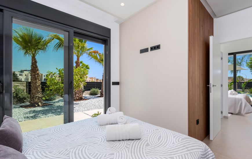 Sale - Villa - El Campello