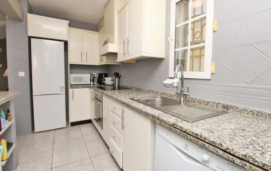 Sale - Townhouse - Villamartin