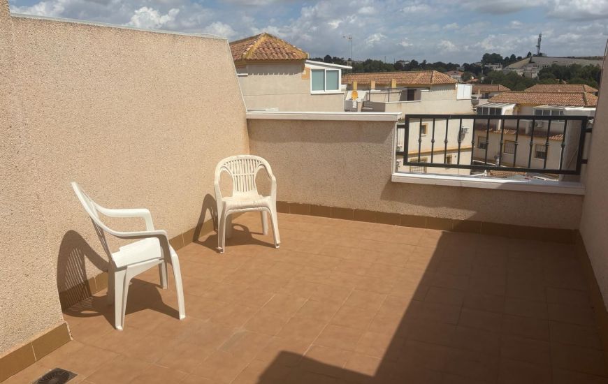 Sale - Rijtjeshuis - Algorfa