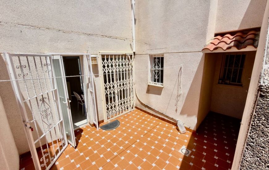Sale - Half Vrijstaand Huis - Ciudad Quesada
