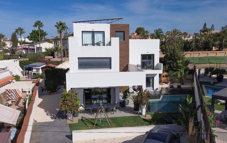 Sale - Villa - Ciudad Quesada