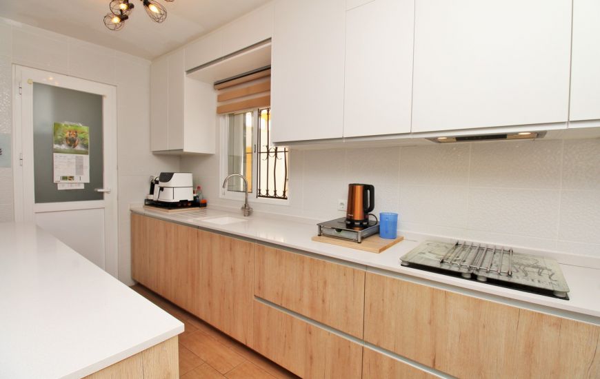Sale - Villa - Villamartin