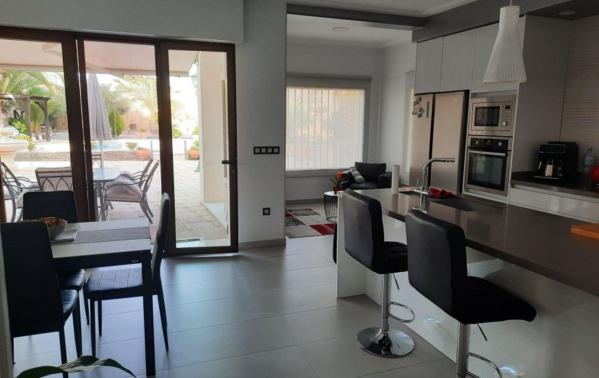 Sale - Villa - Hondón de las Nieves
