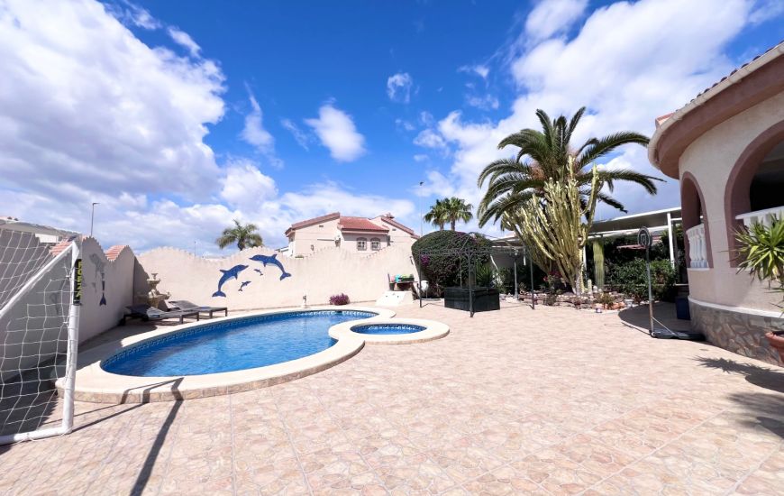 Sale - Villa - Ciudad Quesada