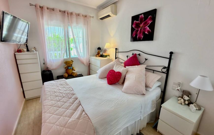 Venta - Villa - Algorfa