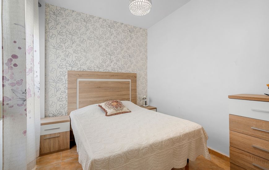 Sale - Apartments - Almoradí - Almoradi
