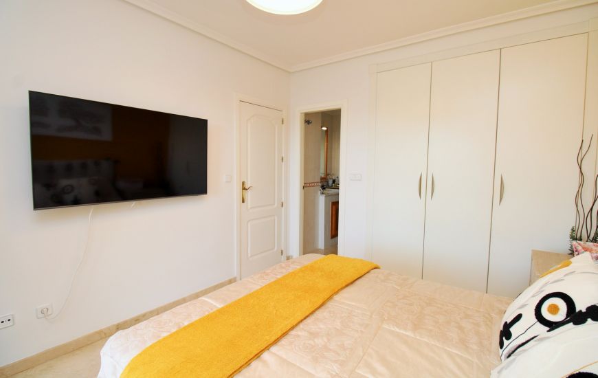 Sale - Apartament - Villamartin