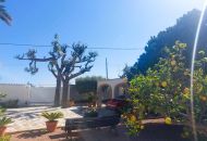 Sale - Masia - La Marina