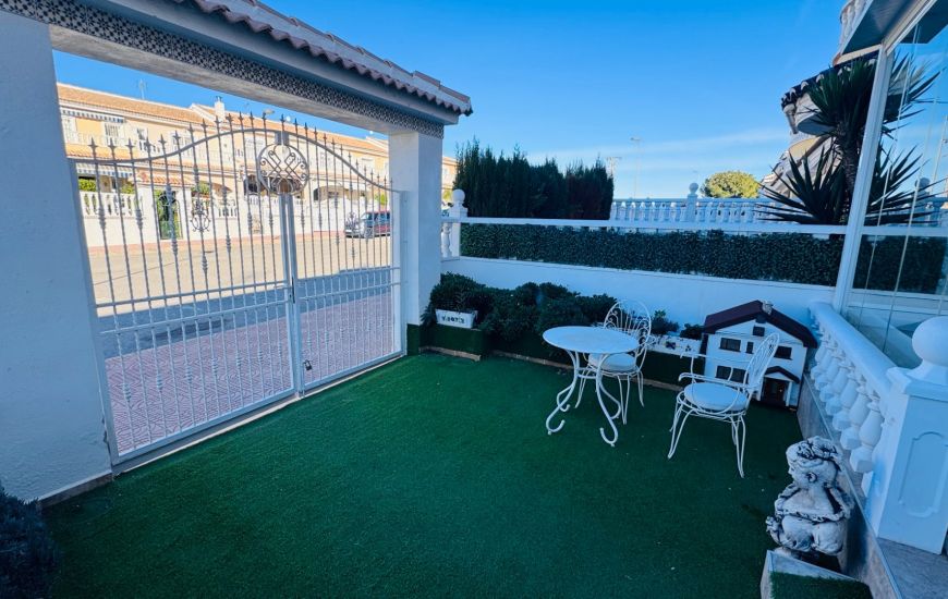 Sale - Rijtjeshuis - Benijófar - 