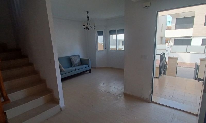 Venta - Villa - Orihuela