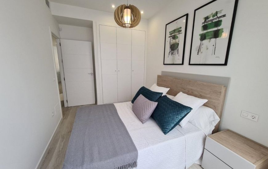 New Build - Townhouse - 