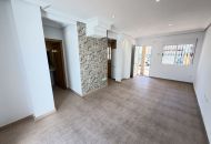 Sale - Townhouse - Los Altos