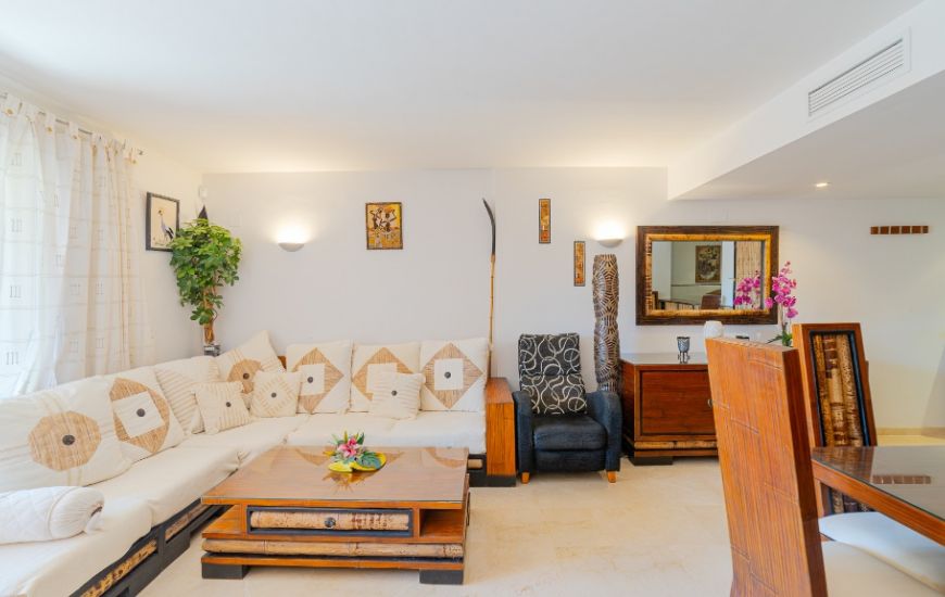 Sale - Apartments - Punta Prima