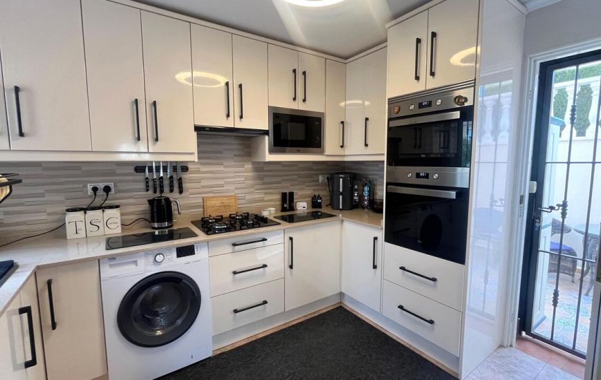 Sale - Villa - Algorfa