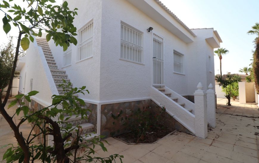 Sale - Villa - Ciudad Quesada