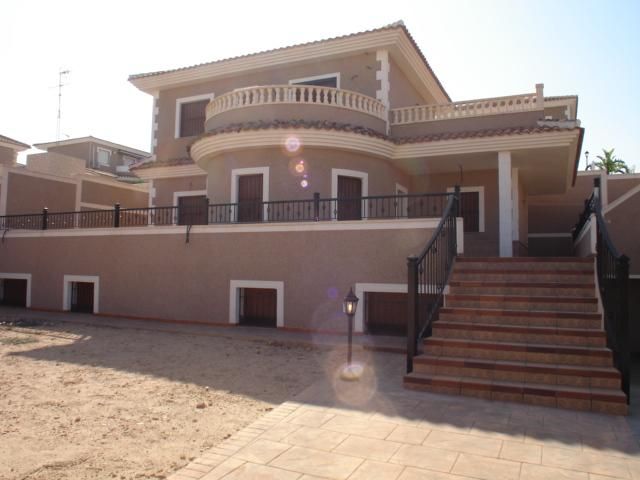 Nueva construcción  - Villa - Los Altos