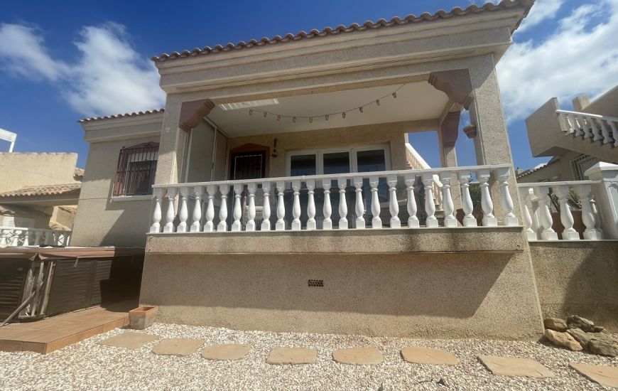 Sale - Villa - Algorfa