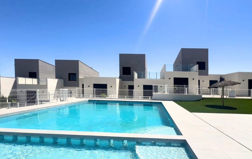 Nueva construcción  - Adosado - Banos y Mendigo