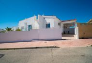 Sale - Bungalow - Ciudad Quesada