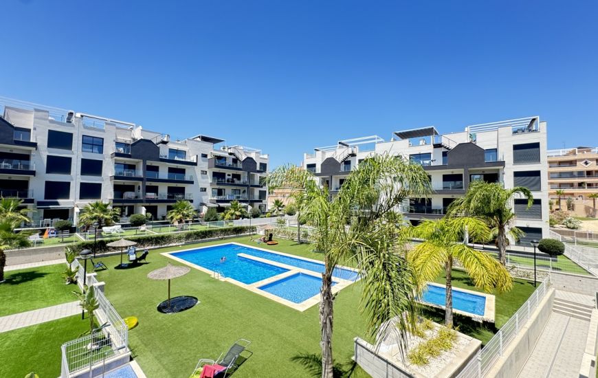 Sale - Apartments - Villamartin