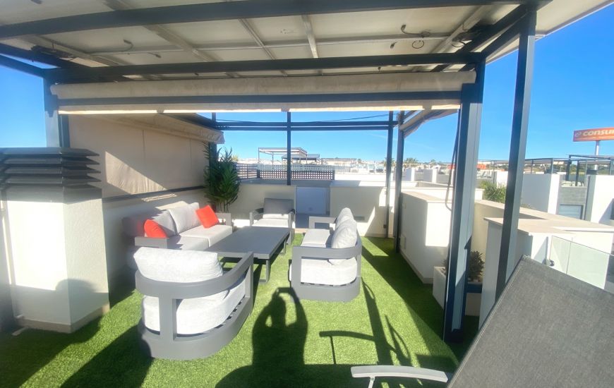 Sale - Half Vrijstaand Huis - Ciudad Quesada