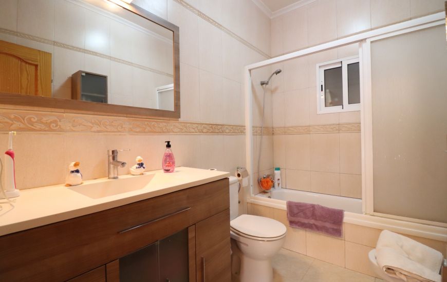 Sale - Finca - Catral
