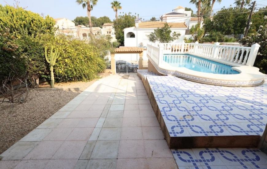 Sale - Villa - Orihuela Costa
