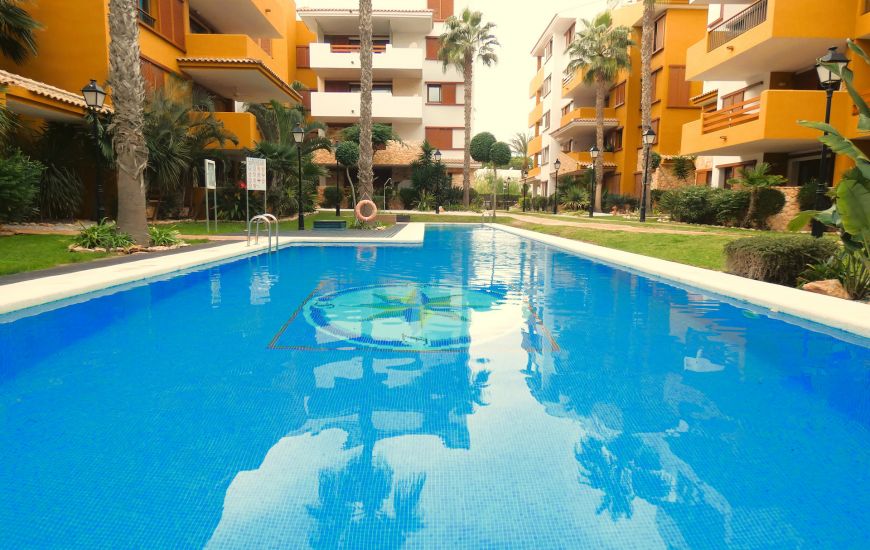 Sale - Apartments - Punta Prima