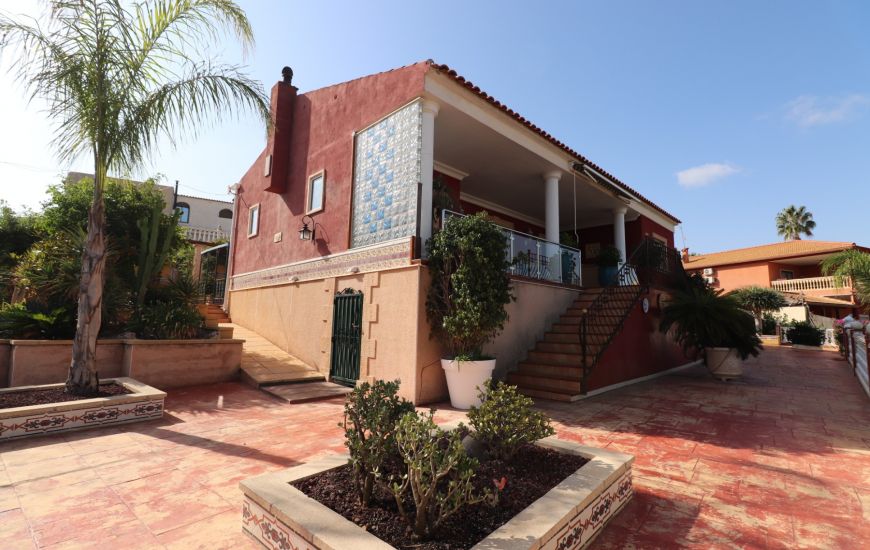 Sale - Villa - Algorfa