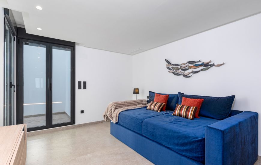 Sale - Villa - El Campello