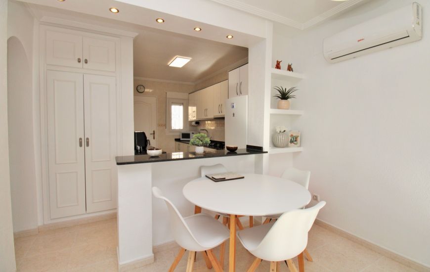 Sale - Bungalow - Villamartin