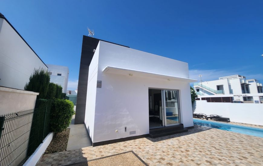 Sale - Villa - Ciudad Quesada
